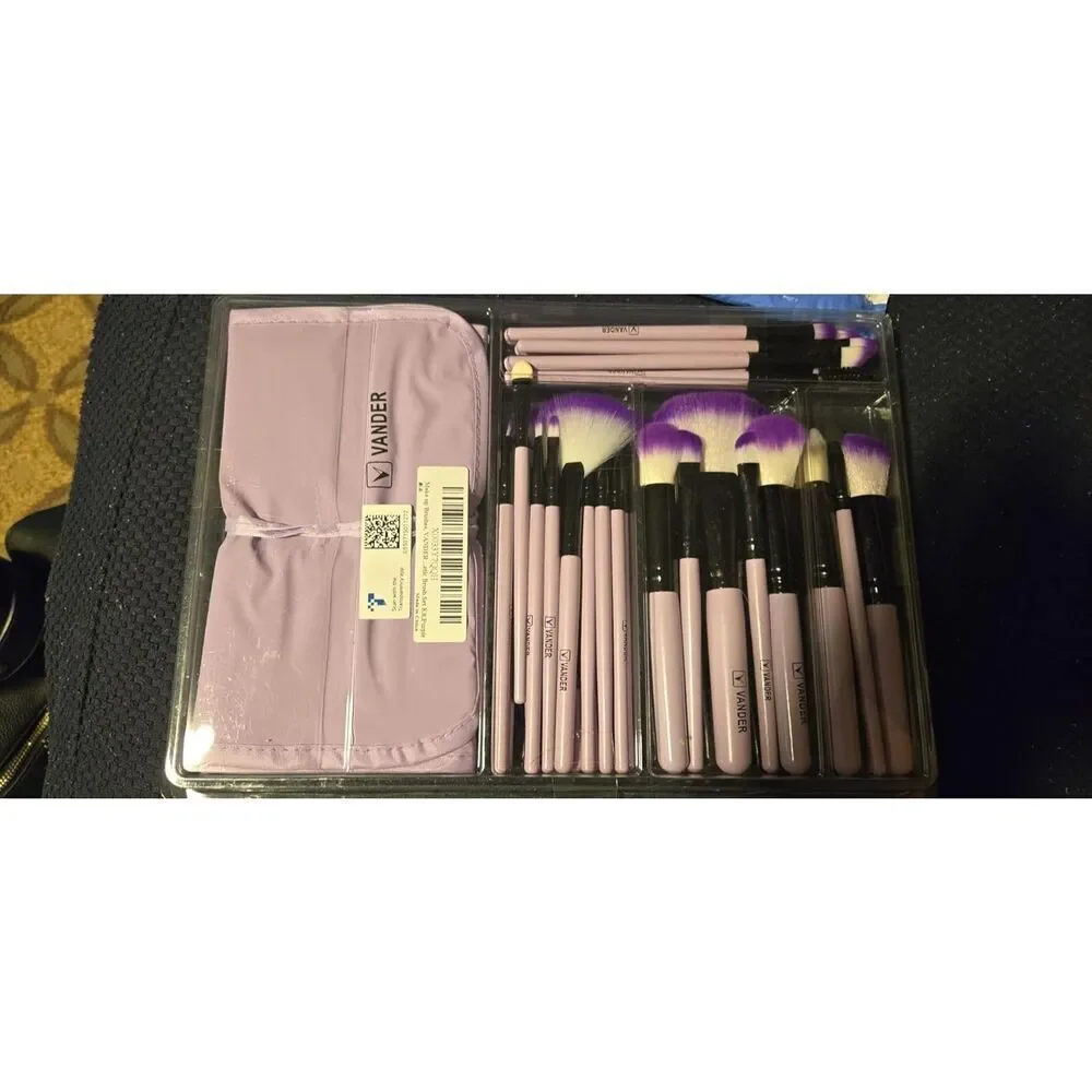Vander 32pieces Purple Professional Makeup Foundation Makeup Brushes With Case